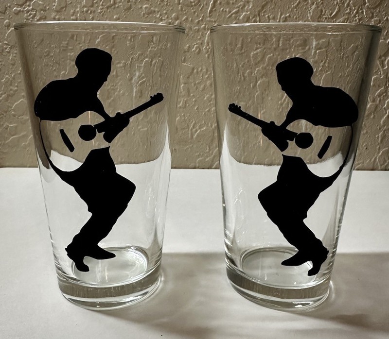 Dave Matthews Band - Rock and Roll 16 oz Pint Beer Glass Dancing Dave Handmade 2