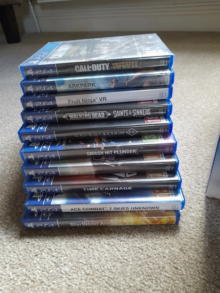 Sony PlayStation VR Starter Pack + VR Worlds  VERY GOOD CONDITION - Image 3 of 4