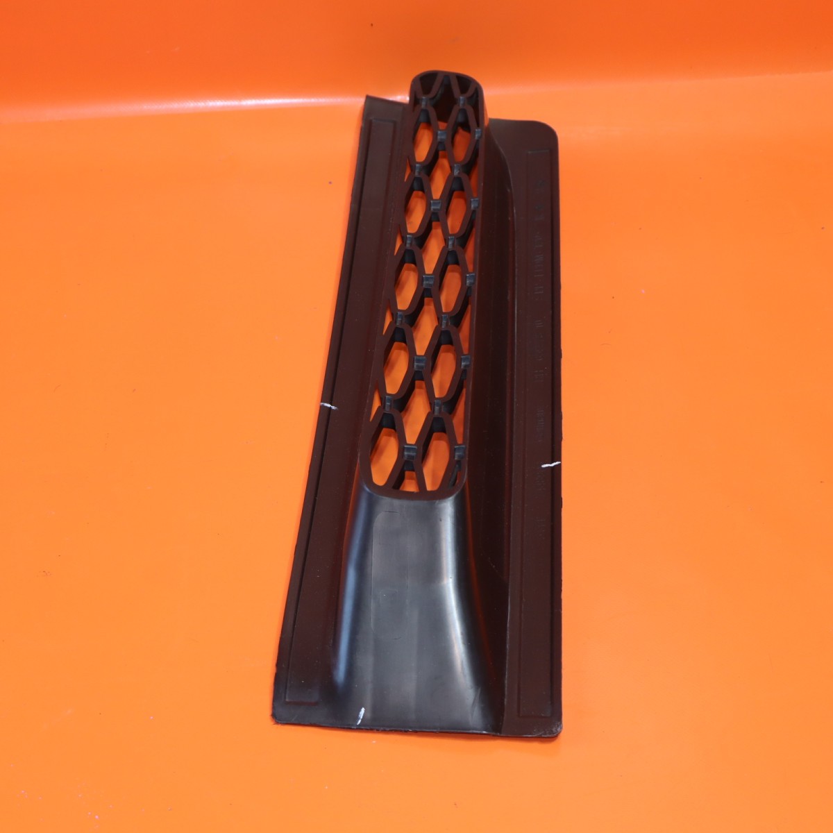 ROLLS ROYCE CULLINAN GRILLE RIGHT PASSENGER 2019 2020 2021 2022 51117448906 OEM