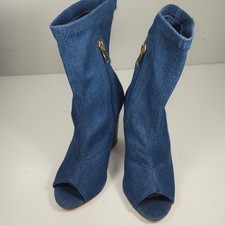 Botas al tobillo Melly Kerry azul denim punta abierta tacón bloque calcetín para mujer talla 6