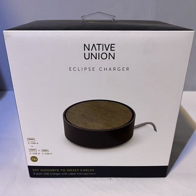 Native Union Eclipse 3 Port USB Charger Touch Sensor  - Wood / Black. Sealed