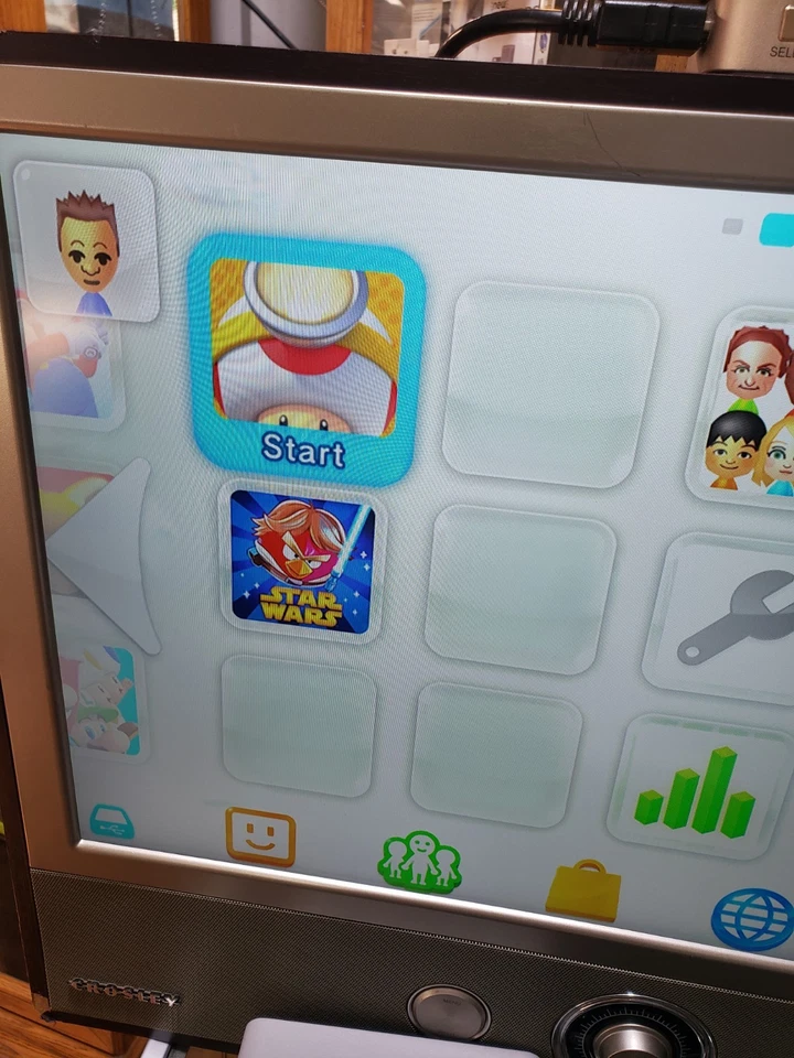 Console Nintendo Wii U luxo preto muita diversão - Imagem 3 de 4