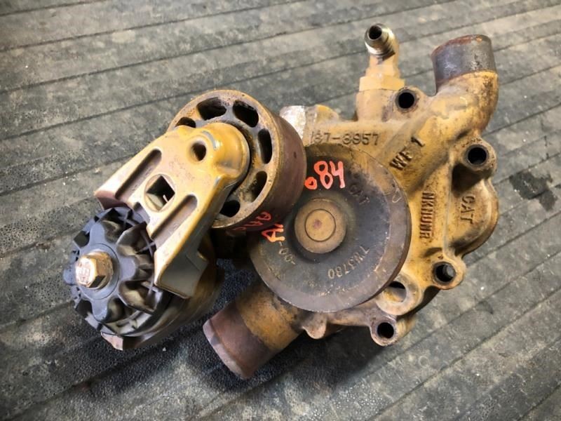 06 Fleetwood Providence RV C7 7.2L 330HP Caterpillar USED Water Pump Assmembly