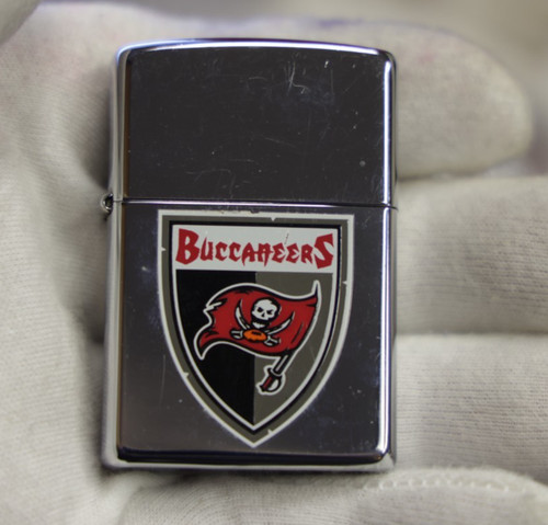 2004 Zippo Lighter Tampa Bay Buccaneers