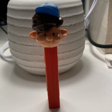 PEZ Vintage - Boy with Blue Hat - No Feet Austria