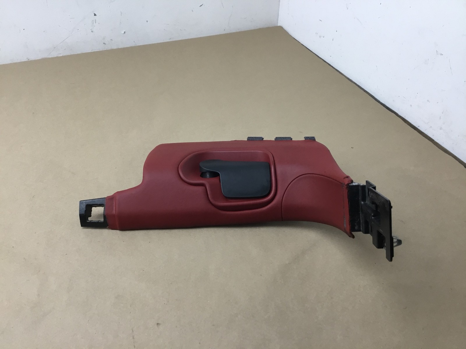 Bentley Bentayga 2019 V8 Front Left Kick A Pillar Trim Panel Cover 16-20 :M