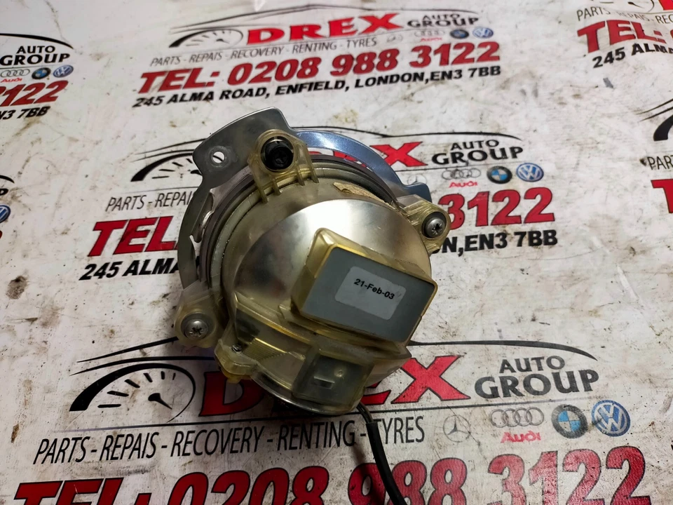 Faro antiniebla Bentley Arnage 2003 lado derecho del conductor pm109046pd Foto 3 de 4