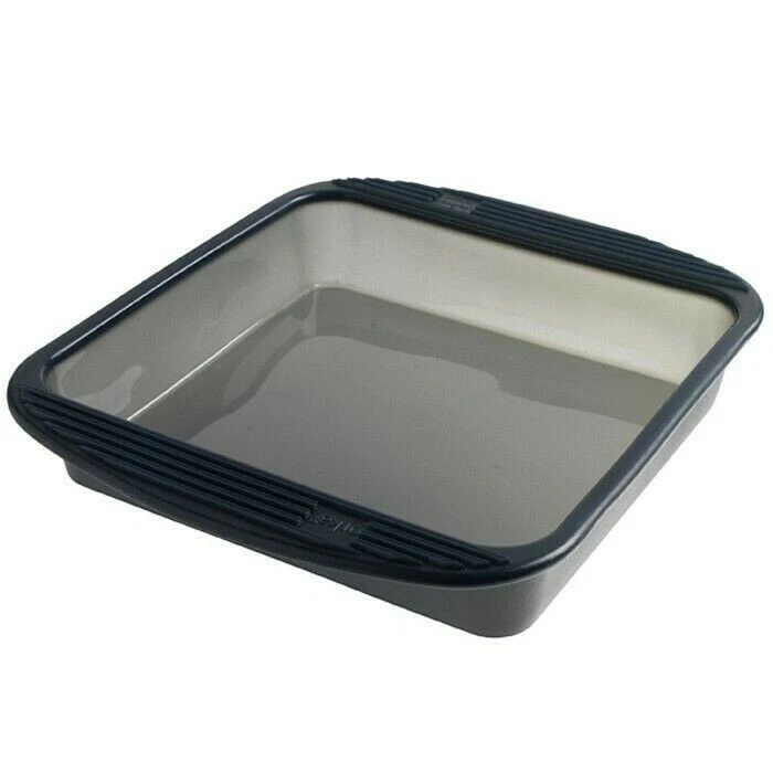 BRAND NEW Mastrad Paris Square Cake Pan, Made in France, Silicone Non Stick - Image 3 of 4