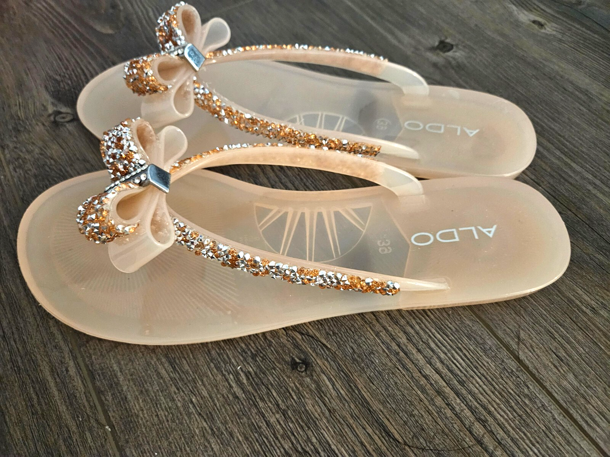 【追跡あり】ALDOフリップフロップ Beach Sandal★貝殻チャーム NEW Aldo Rhinestone Flip Flop Apricot SANDALS Sparkles Bows