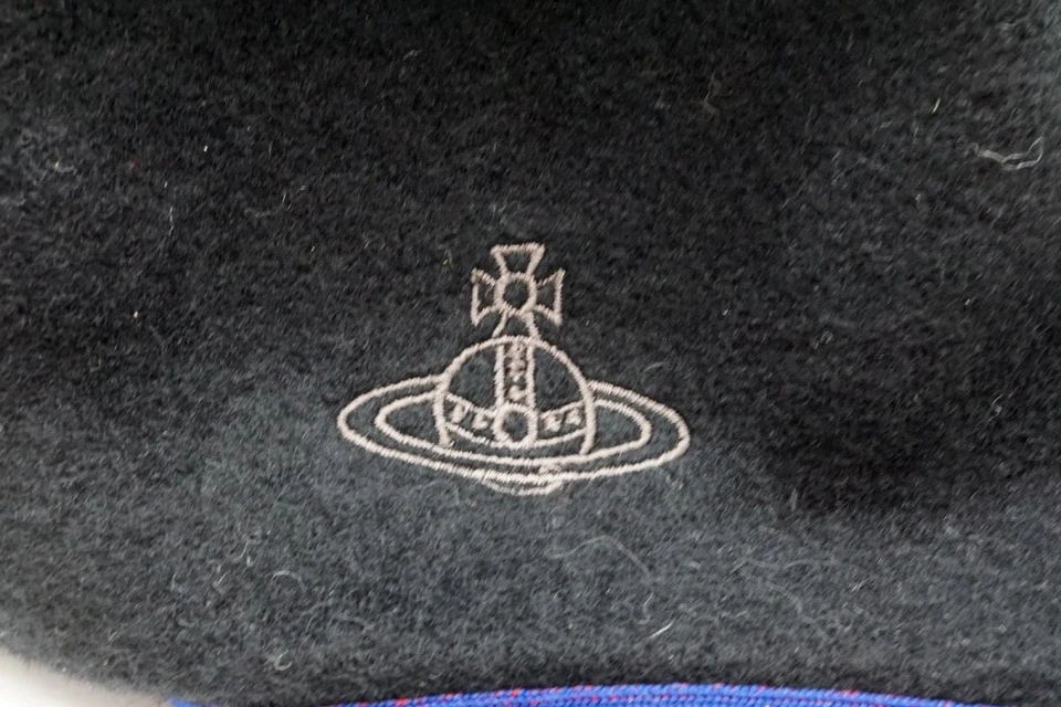 Vivienne Westwood S-M Beret 帽子 Orb 刺绣男女通用羊毛黑色 4189k — 第 4/4 张图片