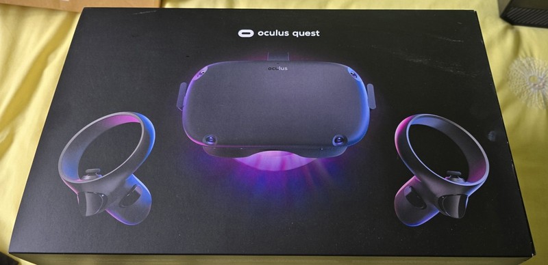 Oculus Quest Virtual Reality Headset 128GB with Controllers