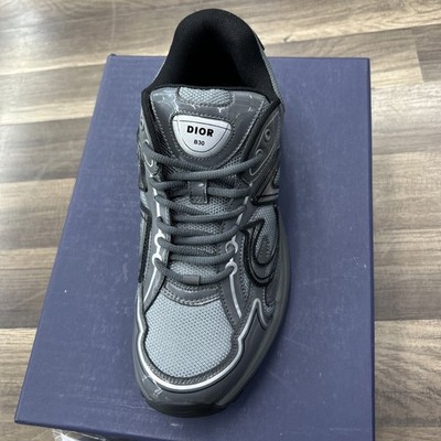 Christian Dior B30