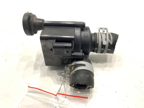 06H121601N zusätzliche AUDI A4 B9 Wasserpumpe 1 Stück