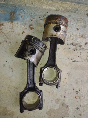 Mitsubishi Satoh Bull S630D 4x4 KE-130 Diesel Engine Piston / Connecting Rod Set