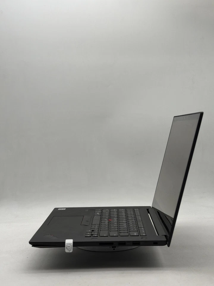 Lenovo ThinkPad X1 Extreme Gen 3 15.5" i9-10885H 8GB 1204GB SEM SISTEMA OPERACIONAL {LEIA} - Imagem 4 de 4