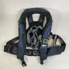 NEW West Marine ZH1H Ultimate Sail Automatic Inflatable Life Jacket Harness 38g