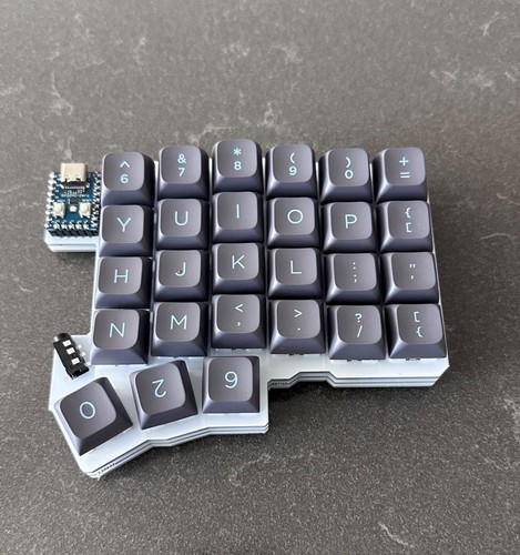 Silakka54 Split Ergonomic Mechanical Keyboard - Sofle, Corne, Ferris, Lily58 - Picture 4 of 7