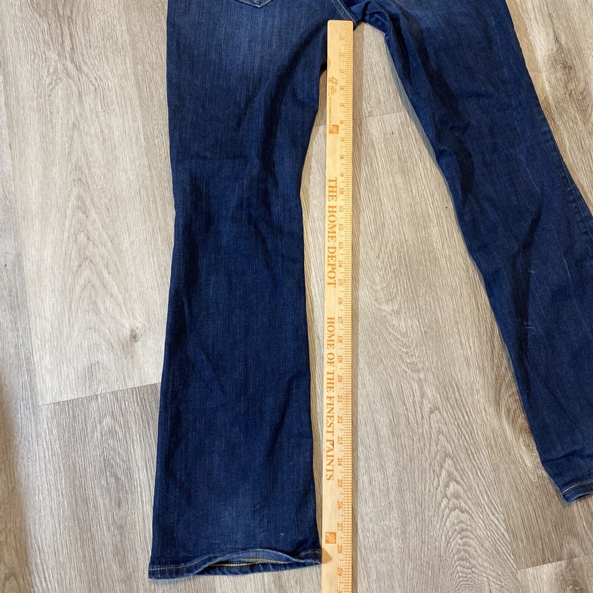 Vintage Guess Jeans Los Angeles EST 1981 Vertical S