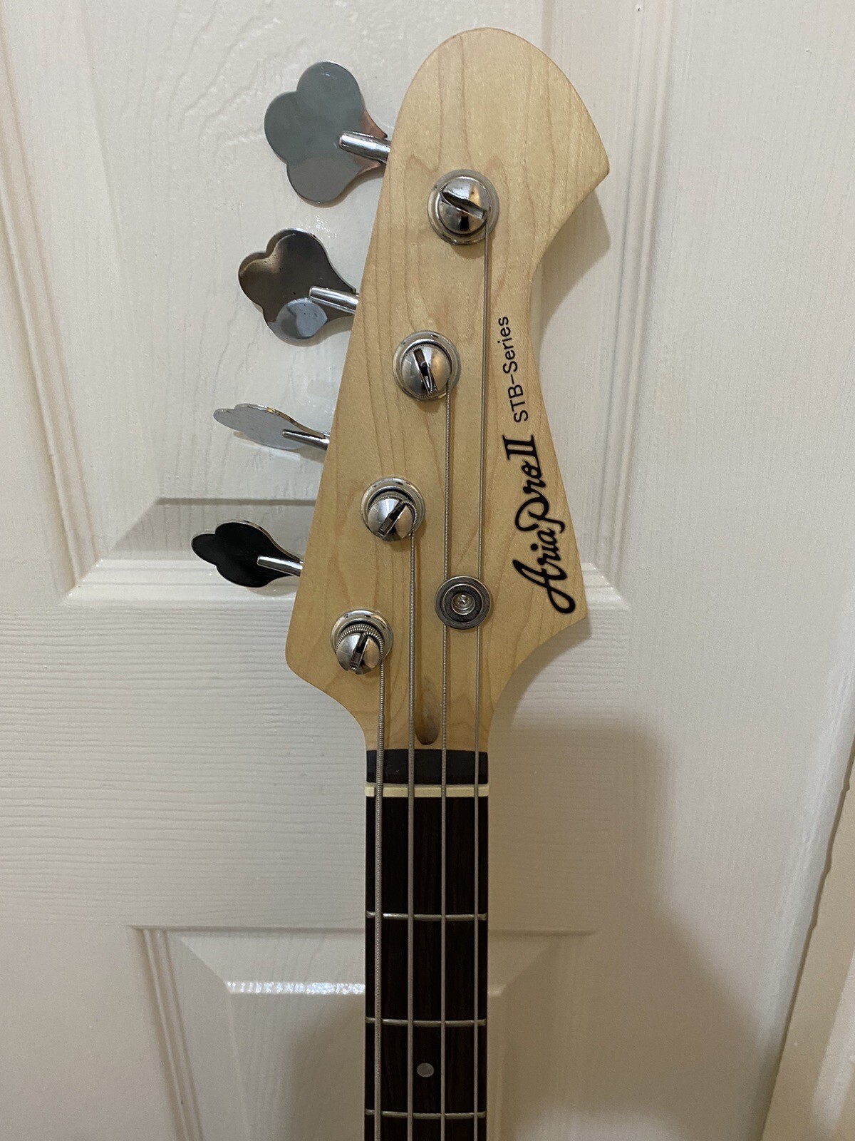 Aria Pro 2 bass guitar With 20w Amp eBay