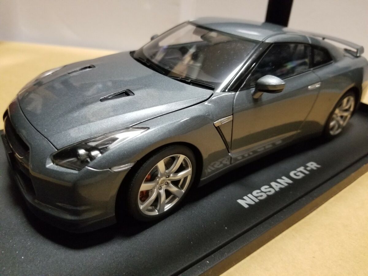 Autoart 77388 NISSAN GT-R R35 DARK METAL 1/18 | eBay Autoart 77388 NISSAN GT-R R35 DARK METAL 1/18 | eBay