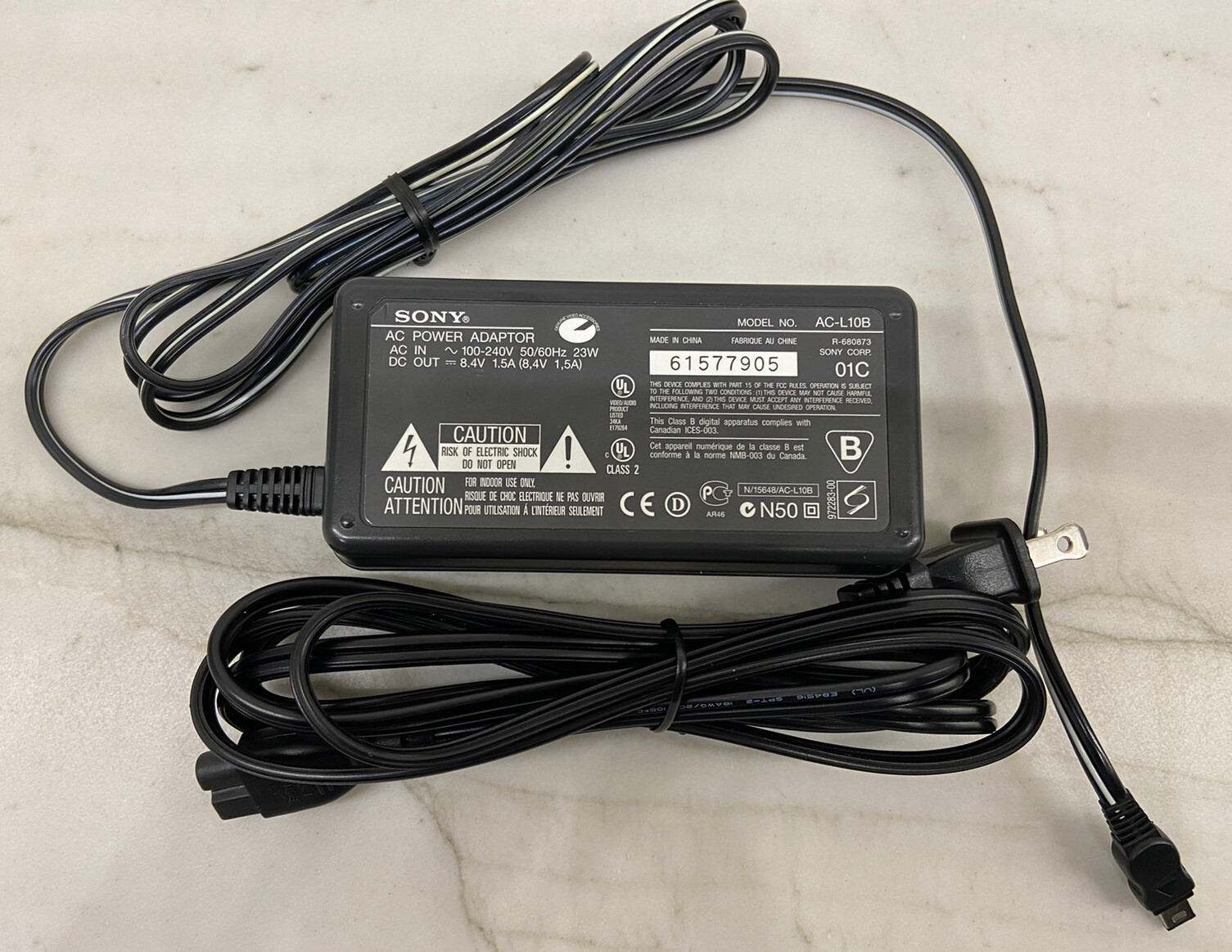 Genuine SONY ACL10B AC Power Adaptor Handycam, Cybershot, Mavica