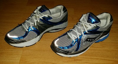 saucony hurricane 12