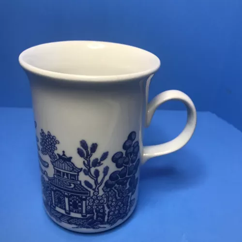 Churchill BLUE WILLOW Coffee Mug Tea Cup -Made in England- EXLNT Pre-Owned Cond!