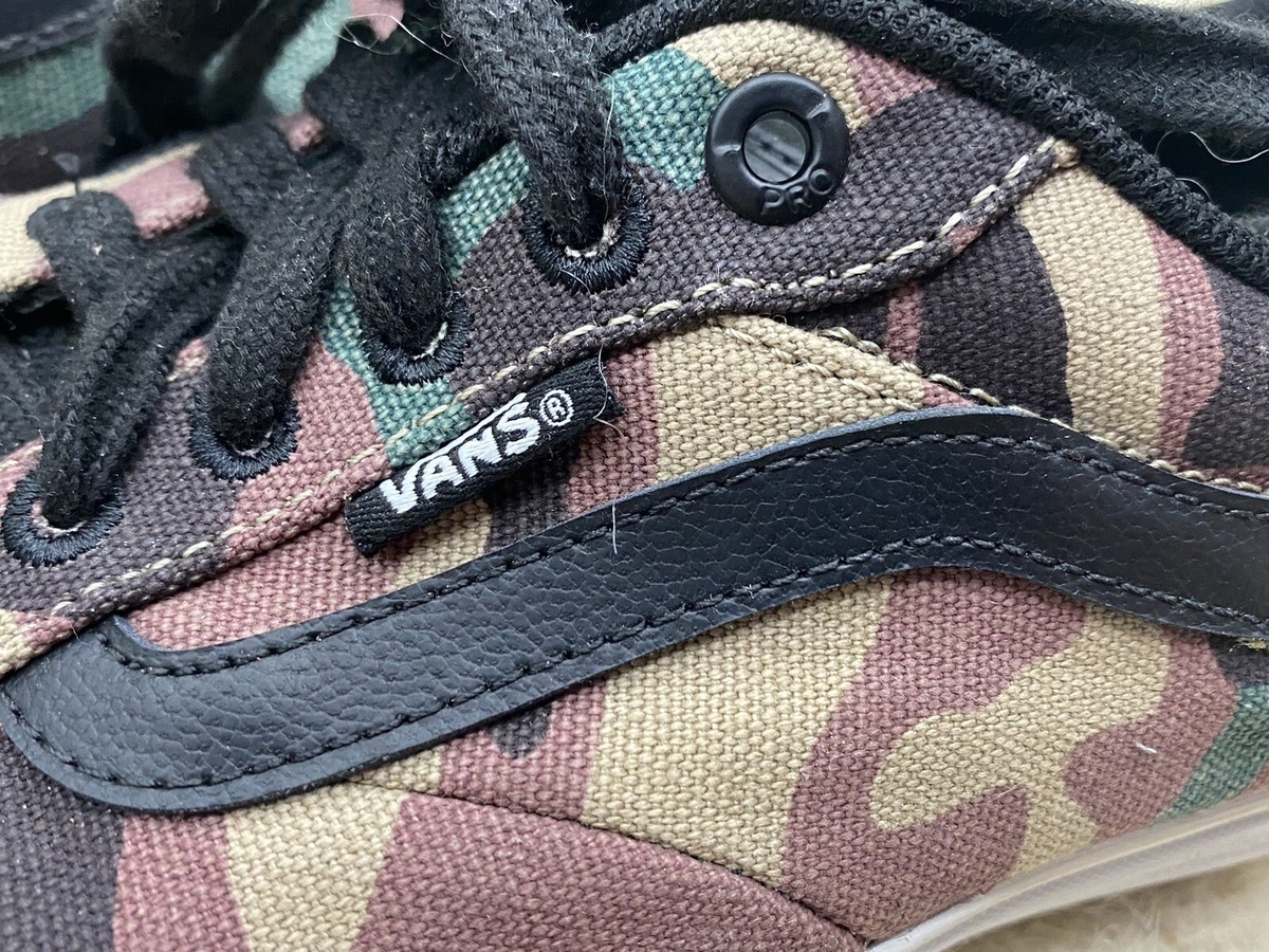 VANS KYLE WALKER  Worlds’s #1 Skateboard Pro Camo Shoes Men US Size 6.5 EUR 38.5 Skate Kyle Walker Wafflecup Shoe in Green / Gum | Vans main image 2