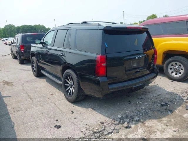 Conjunto de filtro de aire usado se adapta a: Chevrolet Tahoe 2018 grado A Foto 3 de 4