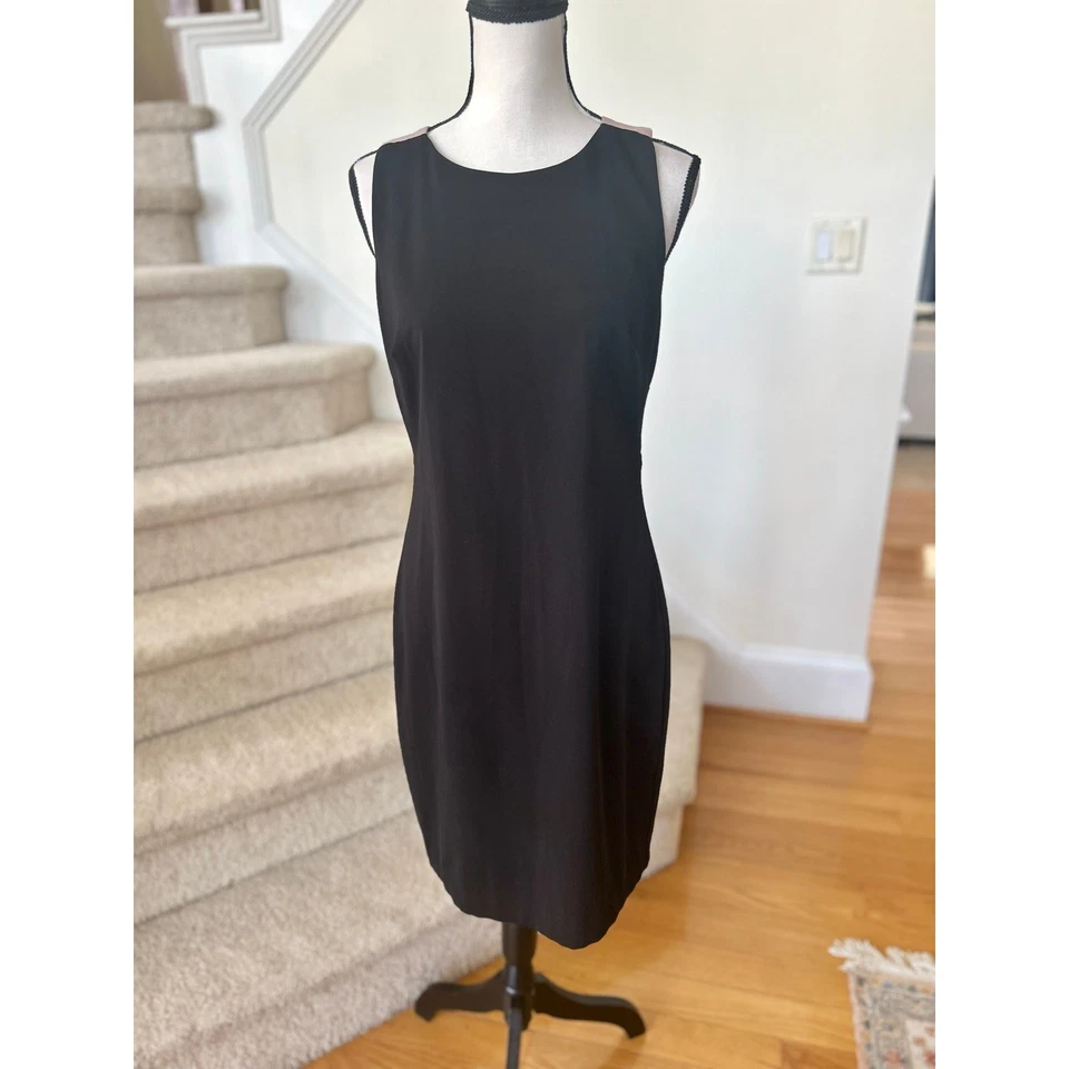 Vestido de cóctel Badgley Mischka negro y rosa con lazo espalda abierta Foto 4 de 4