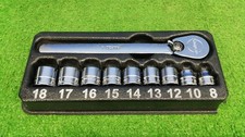 Snap-on 38 Drive 12point Metric Flank Drive Low Profile Ratchet Socket Set Snap-on 38 Drive 12point Metric Flank Drive Low Profile Ratchet Socket Set