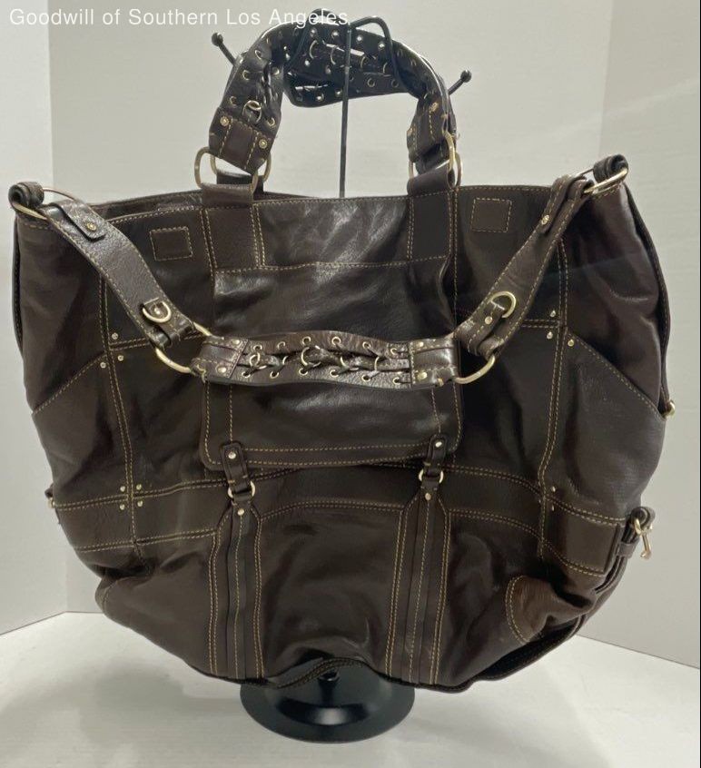 Laundry Tote - image 1