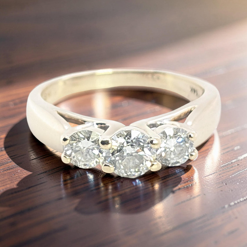 ESTATE SOLID 14K YELLOW GOLD NATURAL DIAMOND 3 STONE RING SIZE 9.25 #8079