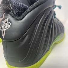 Nike Little Posite One Shoes Youth 6Y Emerging Powers Foamposite DZ2853-001