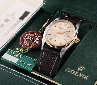 Vintage Rolex Datejust 36 1601 Champagne Dial Fluted Bezel Leather w/ Box Paper