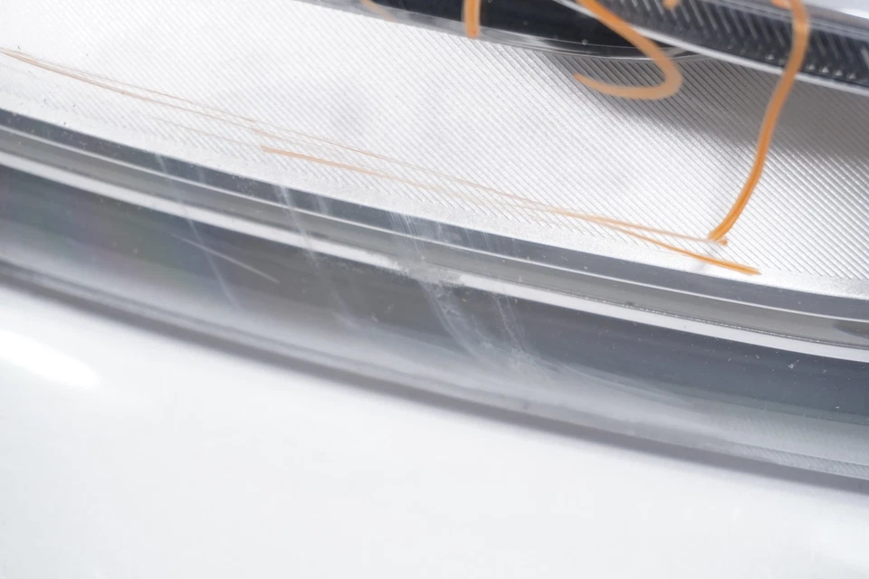 **PARA REPUESTOS** FARO XENÓN LADO DERECHO PASAJERO AUDI Q3 2015 Foto 4 de 4