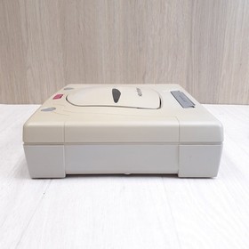 Sega Saturn console bundle with 3 games, 1 controller & cables Japan white