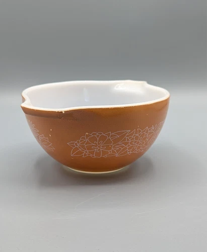 Vintage Pyrex 441 Woodland Brown Cinderella Small Nesting Mixing Bowl 750mL