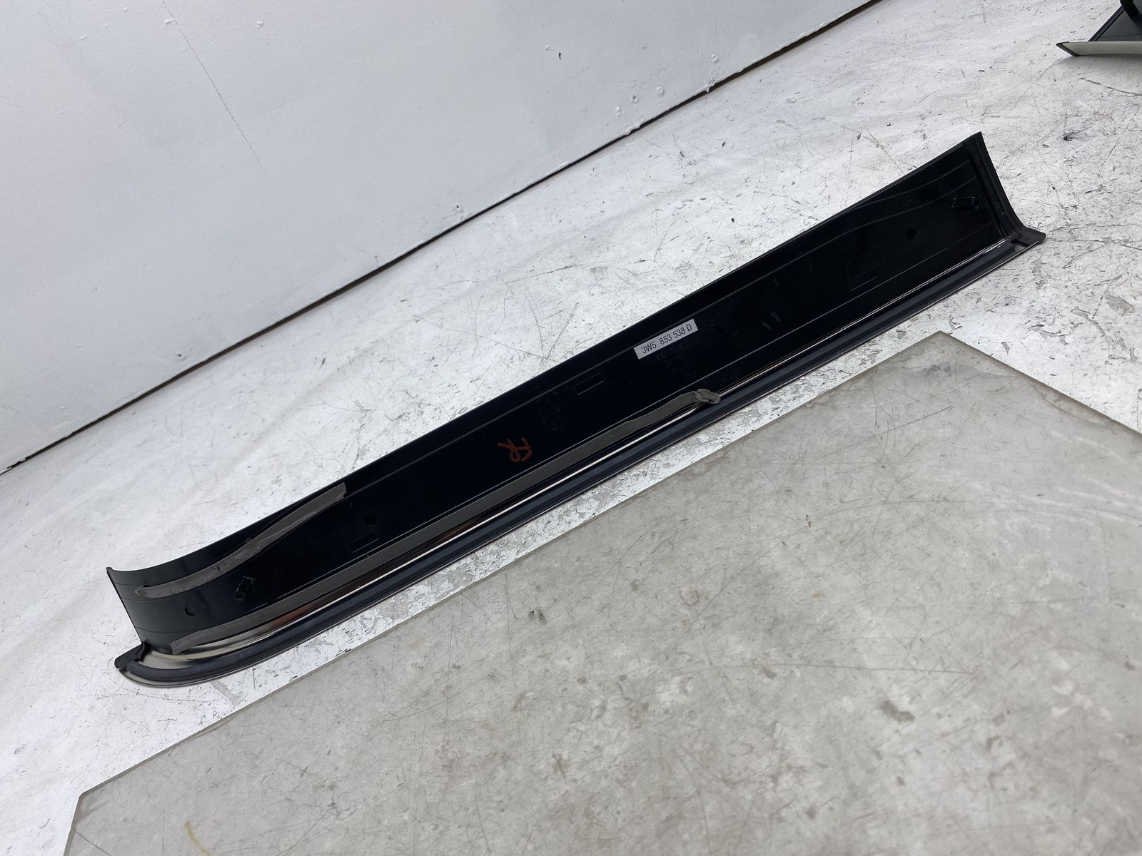 Bentley Flying Spur 2013-2018 FRONT+RIGHT Scuff plate