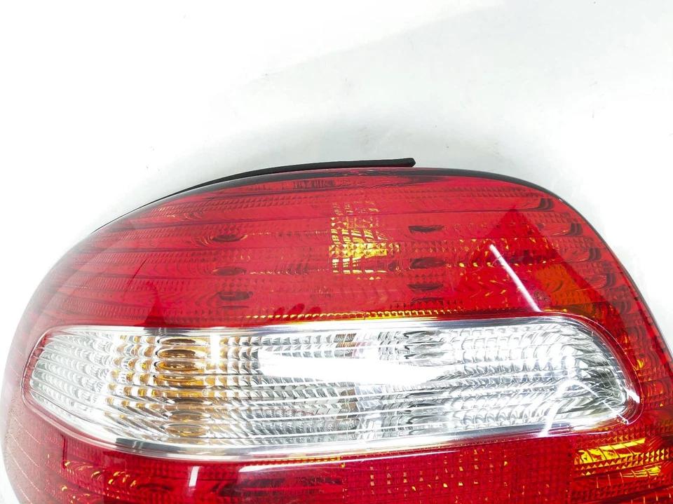 Luz trasera izquierda conductor Volvo C70 2003-2004 convertible 2 puertas 8628744 Foto 3 de 4