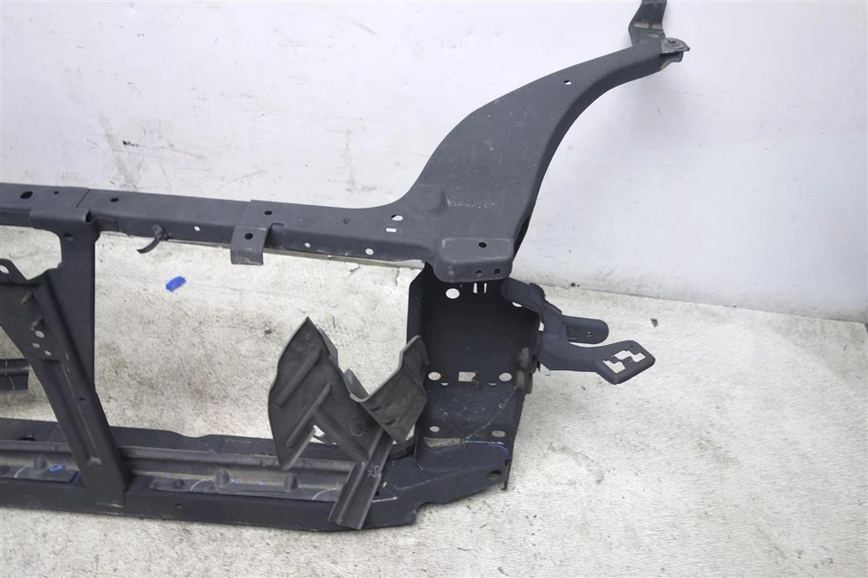 Опора основной опоры радиатора 2004-2009 Nissan Titan 62500-7S026 - Изображение 3 из 4