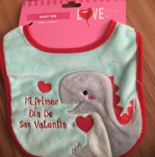 Cute Baby Bib Dinosaur ages 0 - 12 months old NEW