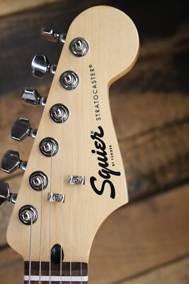 まめいど　Squier by Fender bullet strat Amazon.com: Fender Squier Bullet Stratocaster HT - Dakota