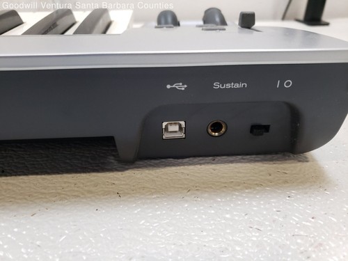 M-Audio KeyRig 49 Easy-to-Use 49-Note USB Keyboard - Bild 6 von 7