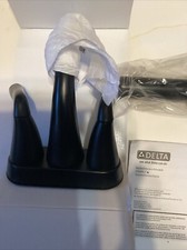 delta bathroom faucet black