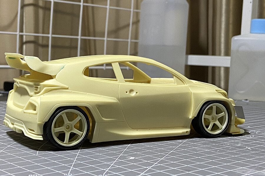 Hobby Design Alpha Model 1:24 Toyota Yaris HKS Rocket Bunny Hobby Design Alpha Model 1:24 Toyota Yaris HKS Rocket Bunny