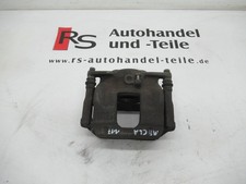 Mercedes Benz CLA W117 15-19 Bremssattel Bremsträger vorne rechts A0004213881 Mercedes Benz CLA W117 15-19 Bremssattel Bremsträger vorne rechts A0004213881