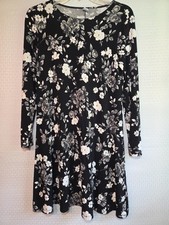 Old Navy Women’s Floral Long Sleeve Dress Size S Black White A-Line Casual