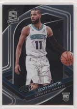 2019-20 Panini Spectra Rookies Cody Martin #140 0nr3