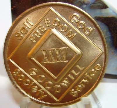 Narcotics Anonymous NA 35 Year Clean Bronze Medallion Recovery Coin Chip Token 